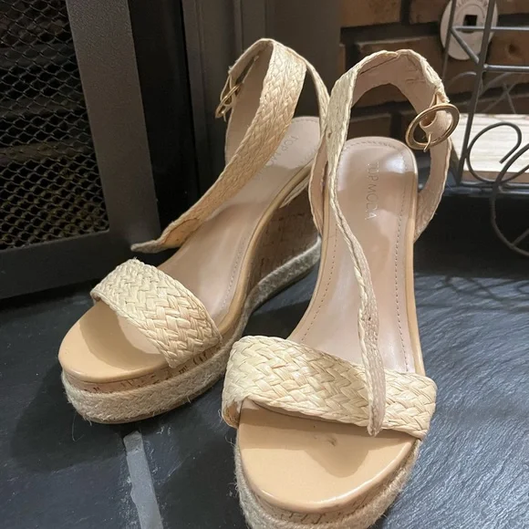 Top Moda Wedges - Picture 2 of 3